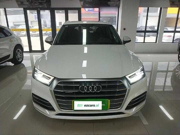 Q5L 2020 Facelift 40 TFSI Fashion photo 2