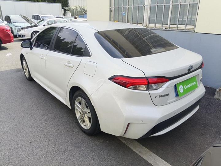 Levin 2022 Hybrid 1.8H E-CVT Luxury photo 4