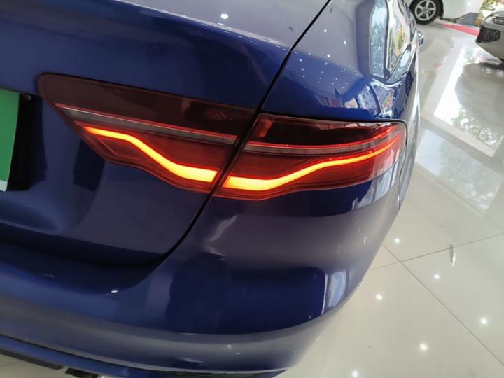 XEL 2020 2.0T 200PS R-DYNAMIC S Progressive Sport photo 7