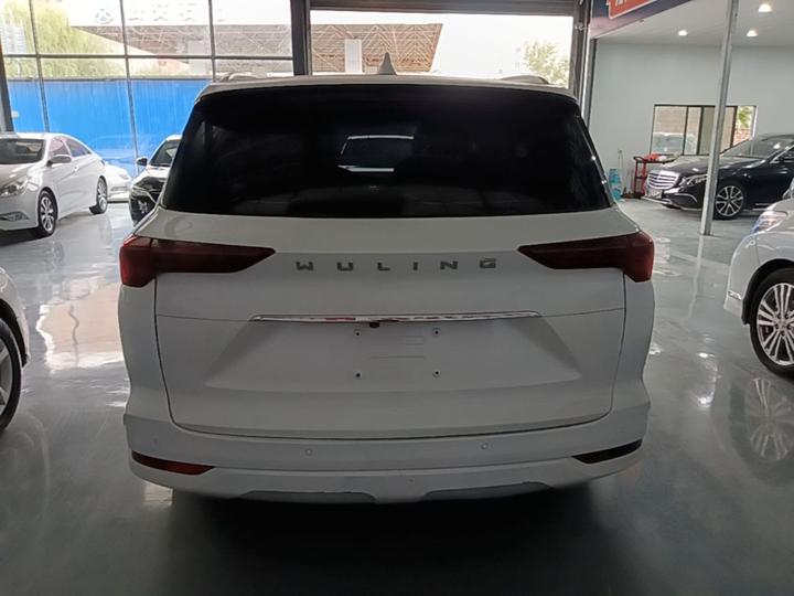 Wuling 2020 1.5T CVT Flagship photo 5