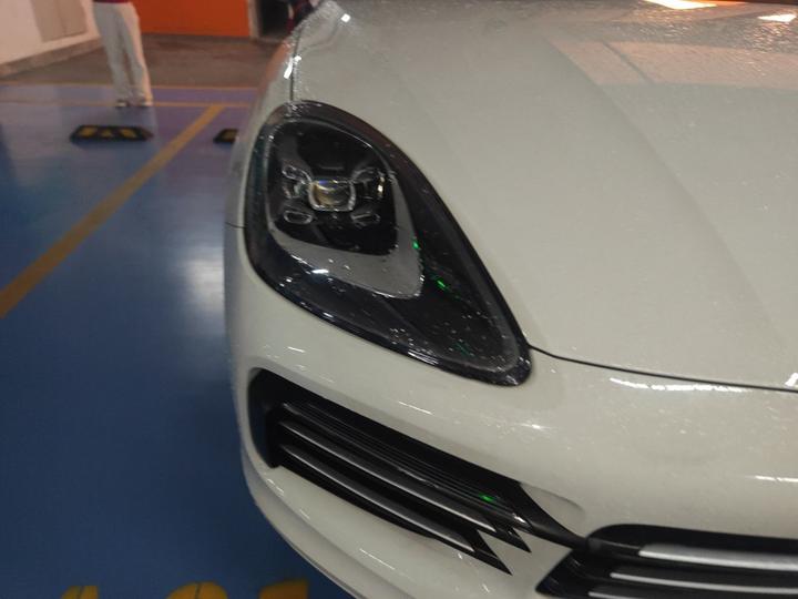 2019 Cayenne 3.0T photo 7