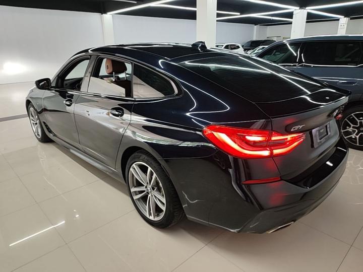 6 SeriesGT 2020 630i M Sport Package photo 4