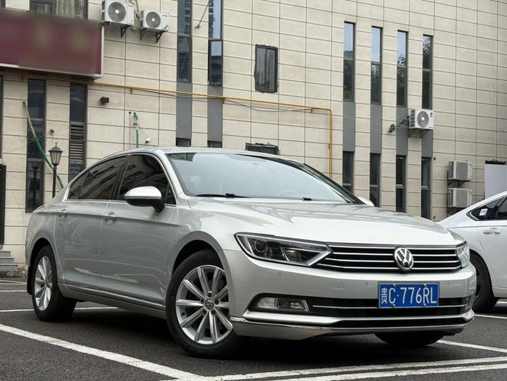 Magotan 2017 330TSI DSG Luxury photo 6