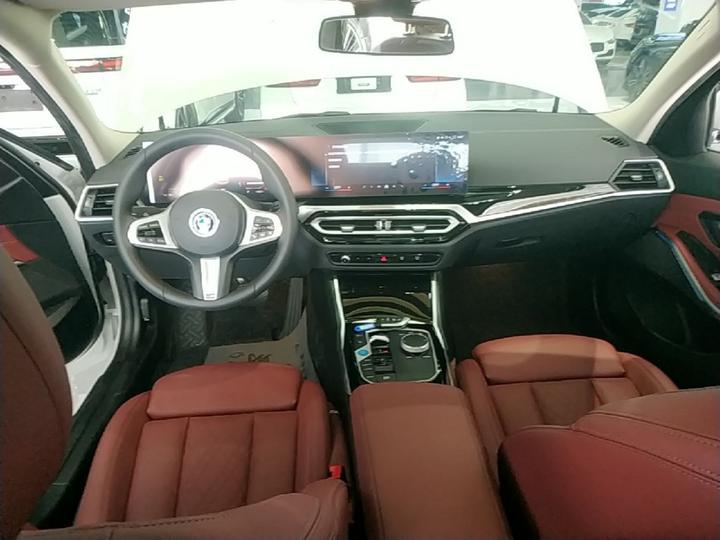 i3 2024 eDrive 35 L photo 5