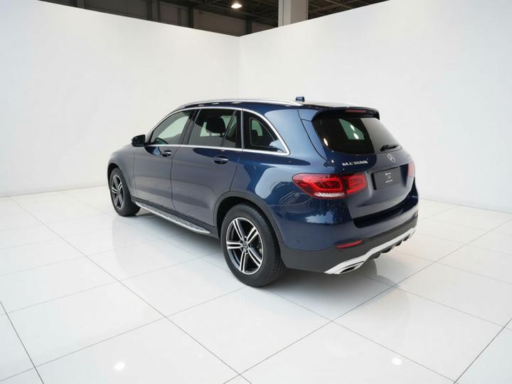 GLC 2021 GLC 260 L 4MATIC Dynamic photo 4