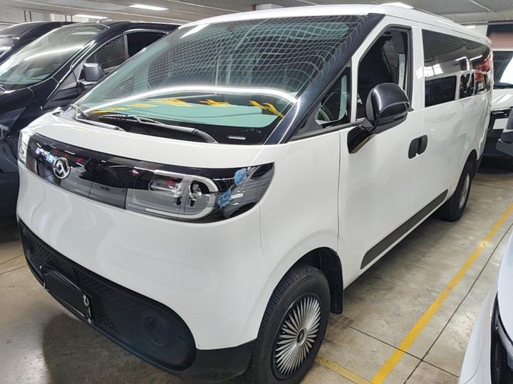 MAXUS V1 2026 V1 50kWh