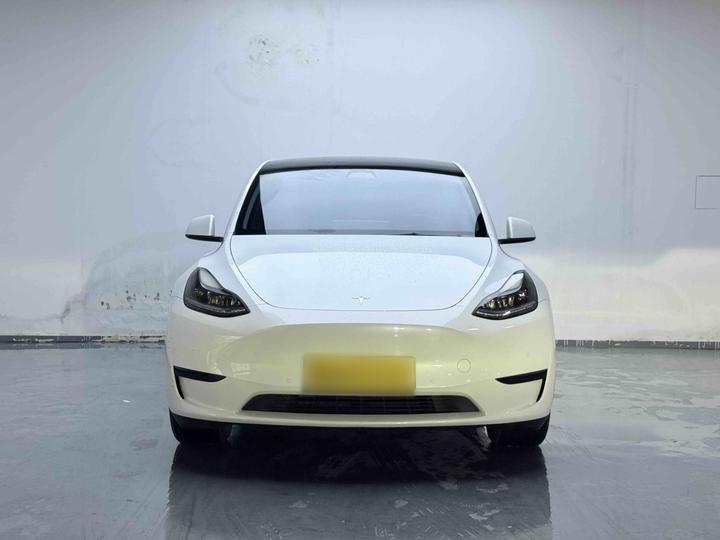 Model Y 2023 RWD photo 2