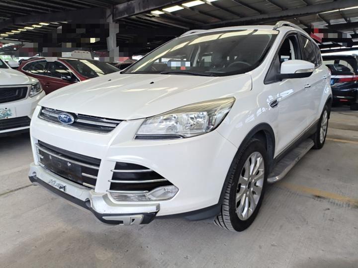 Kuga 2015 1.5L GTDi AWD Elite