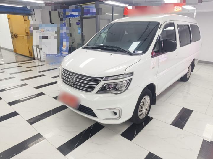 Lingzhi 2019 M5L 1.6L 7-Seater China VI