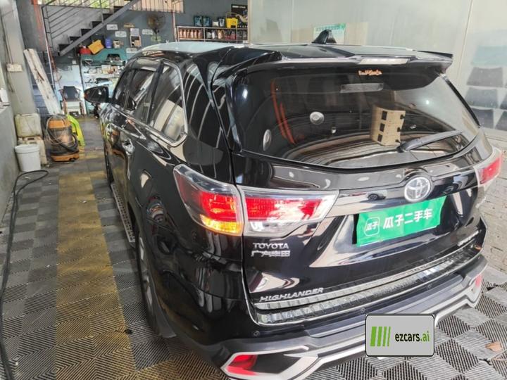 Highlander 2017 2.0T AWD Luxury 7-Seater photo 4
