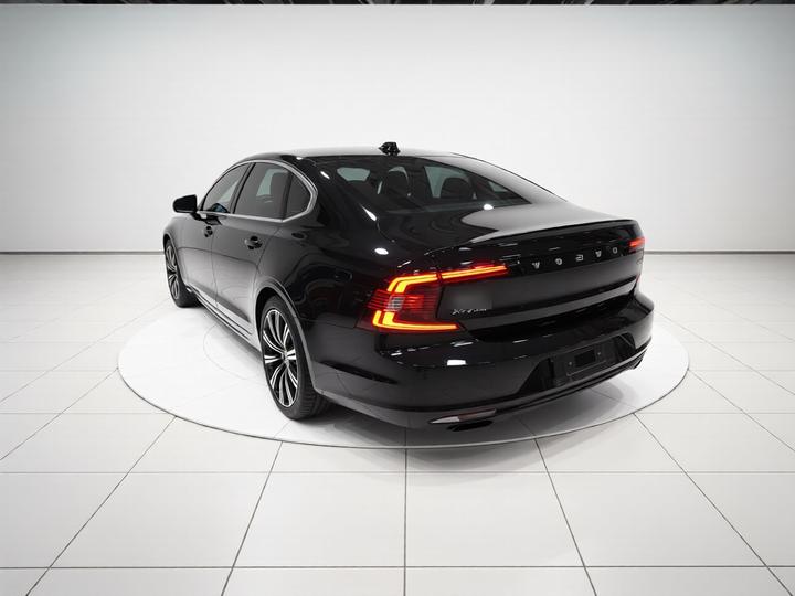 S90 2022 B5 Luxury photo 4