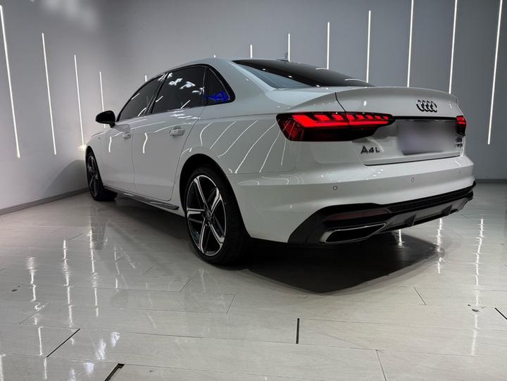 A4L 2023 40 TFSI Luxury Dynamic photo 3