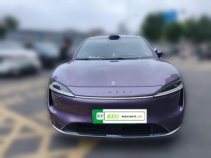 HIMA Luxeed R7 2025 EREV 251km Max photo 2