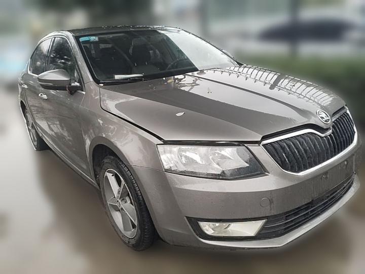 Octavia 2016 1.6L MT photo 3