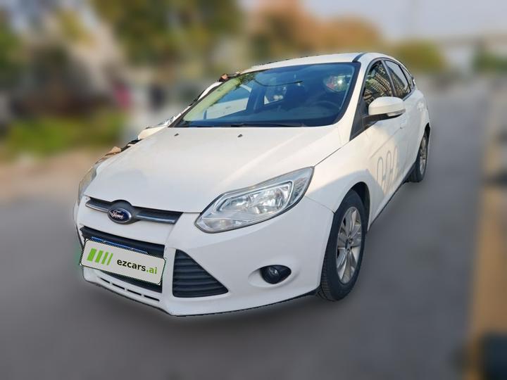 Focus 2015 Hatchback 1.6L AT Comfort