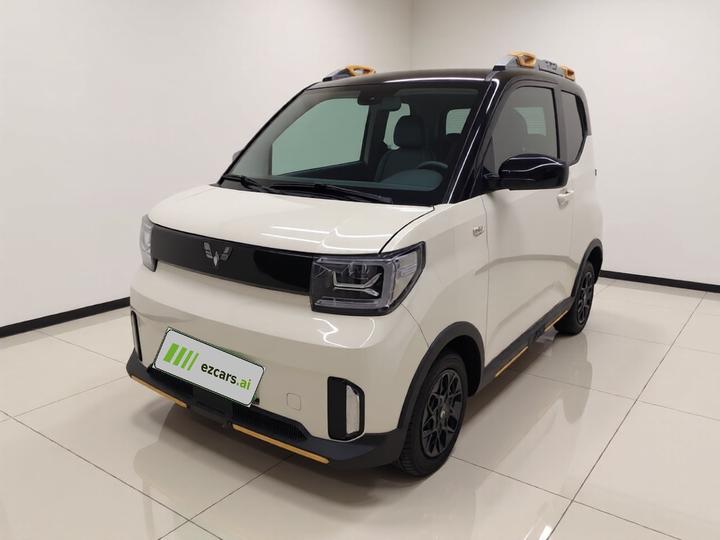 Hongguang MINIEV 2022 GAMEBOY 200km LFP
