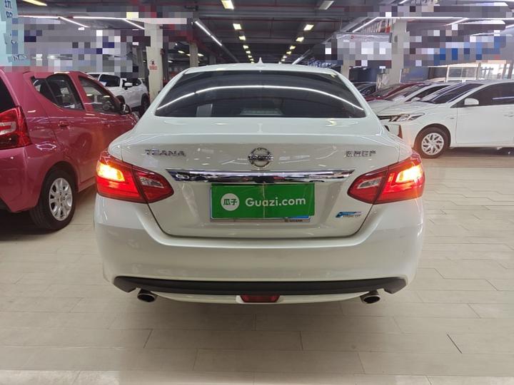 Teana 2018 2.0L XL photo 3