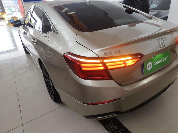 2022 260TURBO photo 4