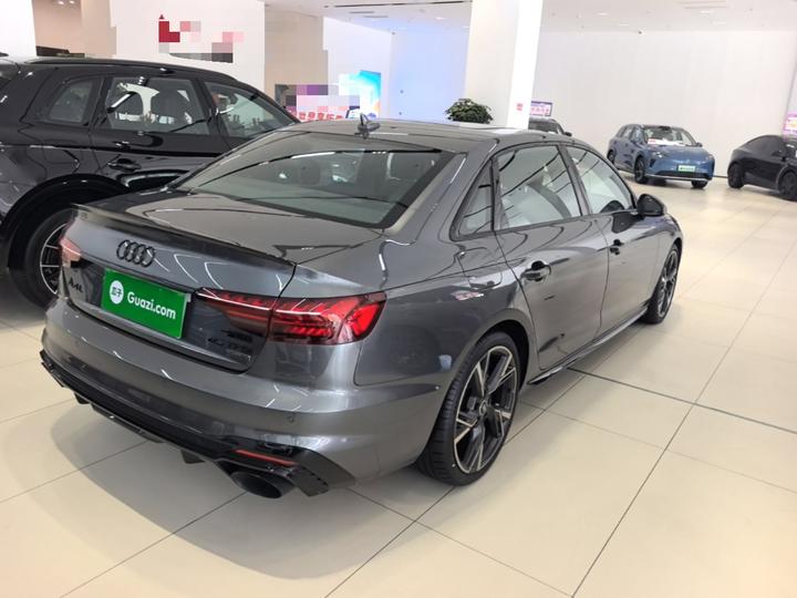 A4L 2024 40 TFSI quattro RS photo 4