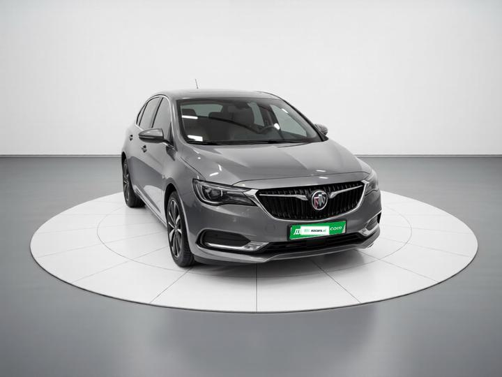 GL6 2019 18T 6-Seater Premium China VI photo 3