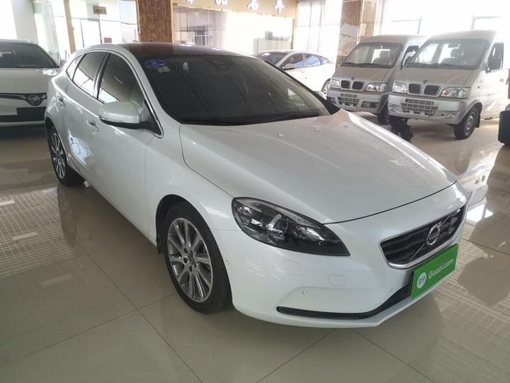 V40 2016 T4 photo 3