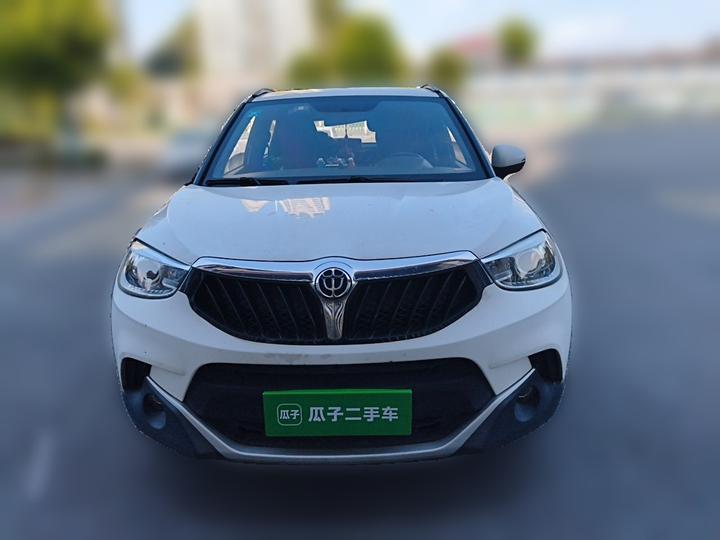 Zhonghua V3 2015 1.5L MT Smart photo 2