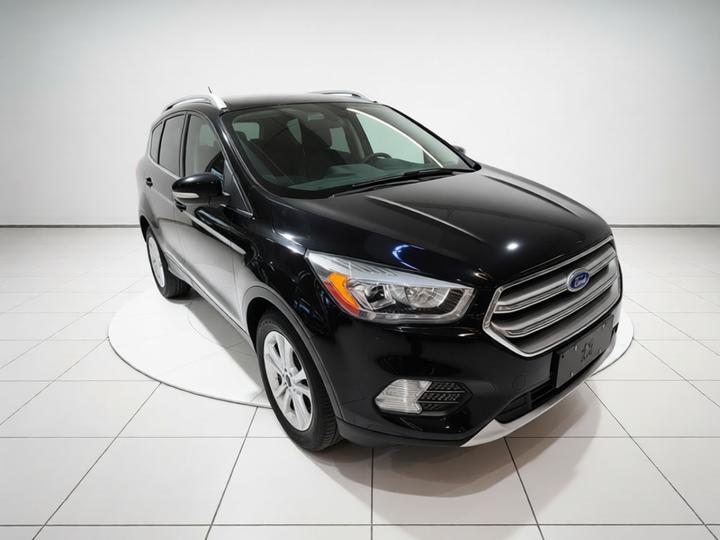 Kuga 2018 Facelift EcoBoost 180 RWD photo 3