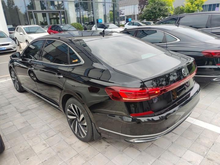 Passat 2022 330TSI Luxury photo 4