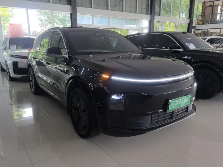 Li Auto L6 2024 Pro photo 3