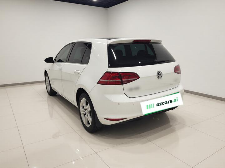 Golf 2015 1.6L AT Comfort photo 4