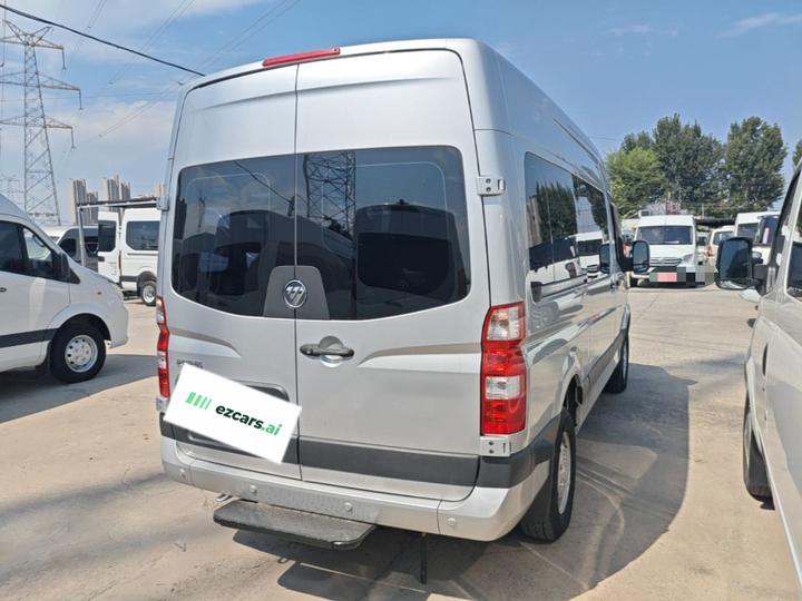 View 2022 2.0T MT Long Wheelbase 5/6/7/9-Seater4F20TC3 photo 4