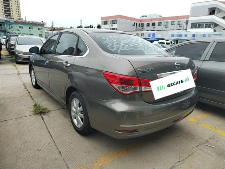 Sylphy 2016 Classic 1.6XE AT Comfort photo 4