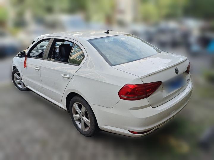Lavida 2017 1.6L AT photo 4
