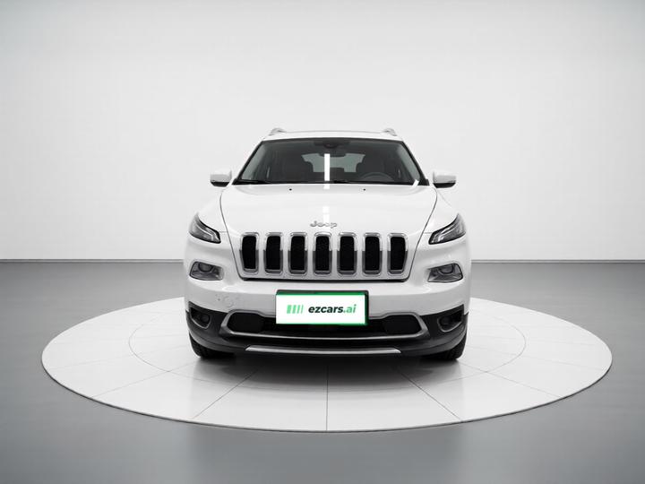 Cherokee 2017 2.0L photo 2