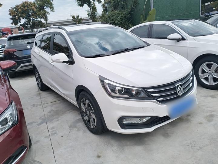 310W 2017 1.5L MT Luxury China V photo 3