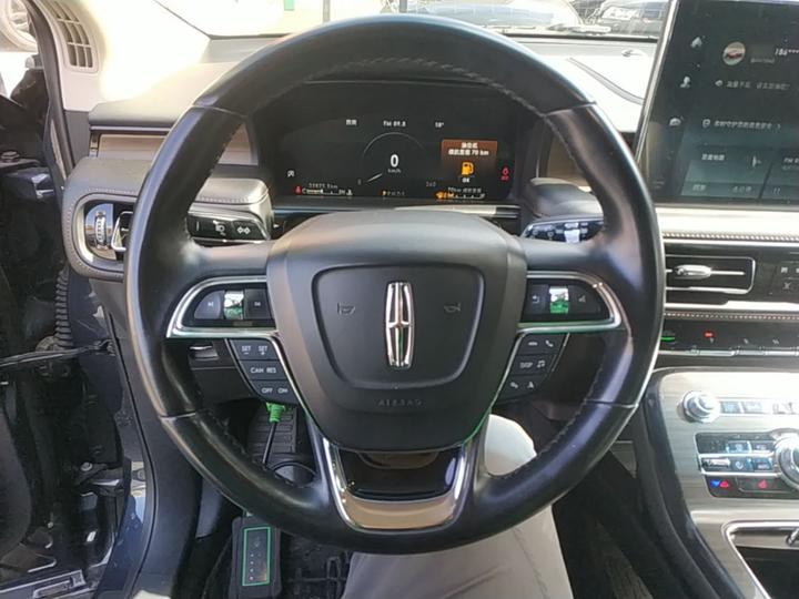 Nautilus 2021 2.0T AWD Exclusive photo 6