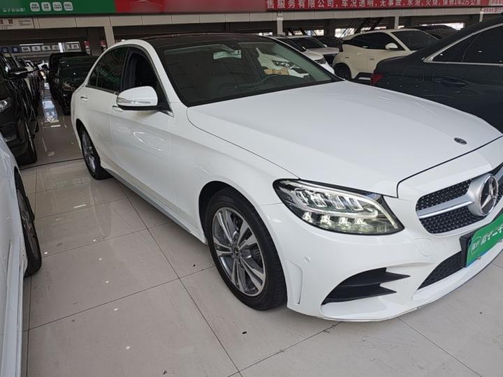C-Class 2020 C 200 L Fashion Sport photo 3
