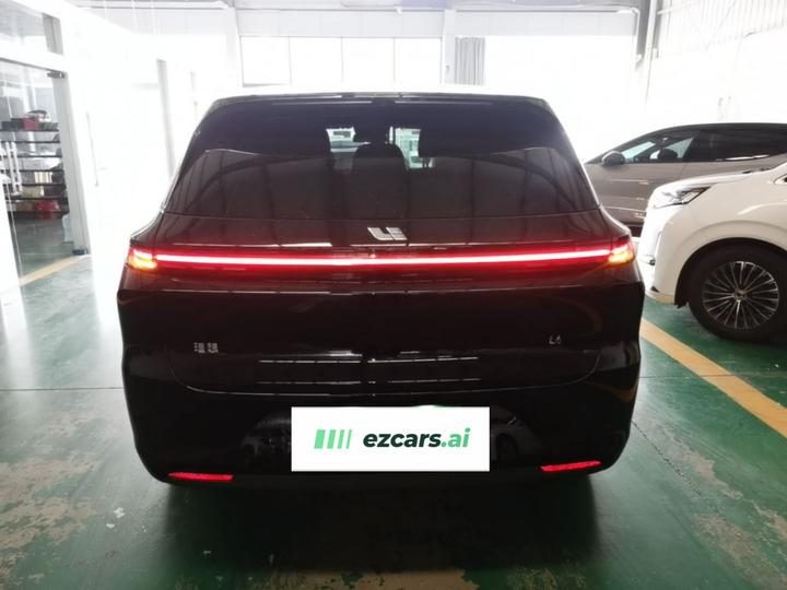 Li Auto L6 2024 Pro photo 3