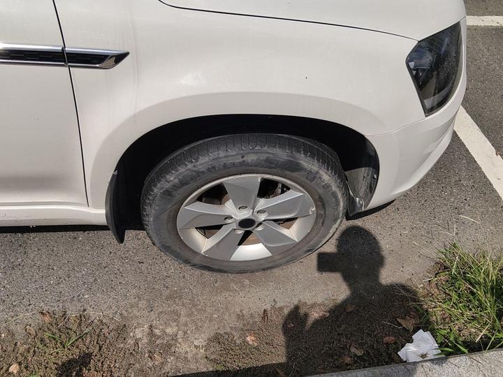 Yeti 2014 1.4TSI DSG Explorer photo 8