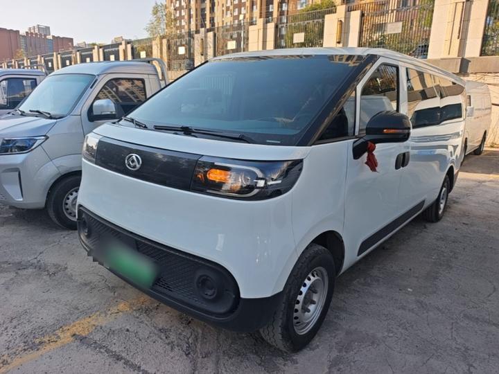 MAXUS V1 2025 V1+ Long Wheelbase 62kWh