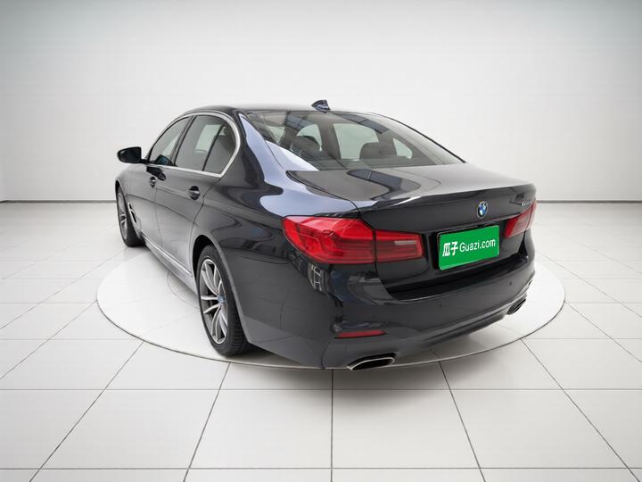 5 Series 2019 Facelift 525Li M Sport Package photo 4