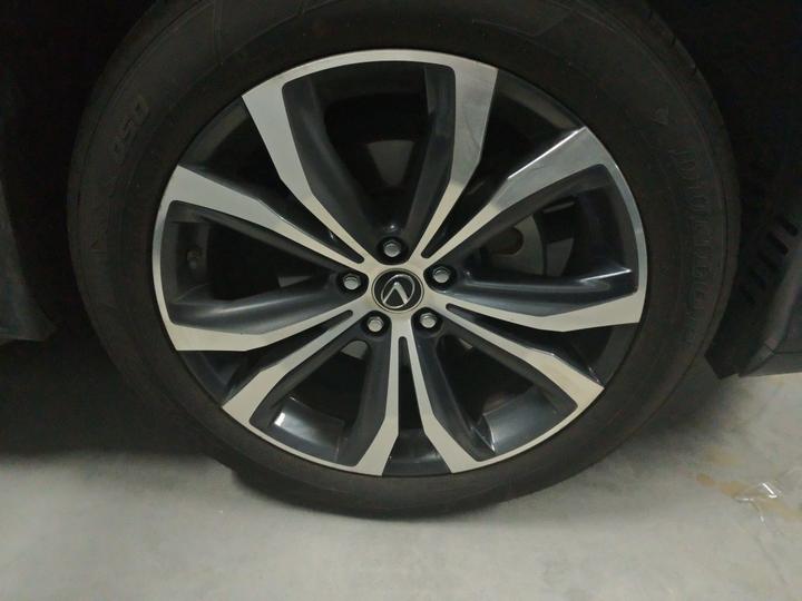 RX 2021 300 AWD Special photo 7