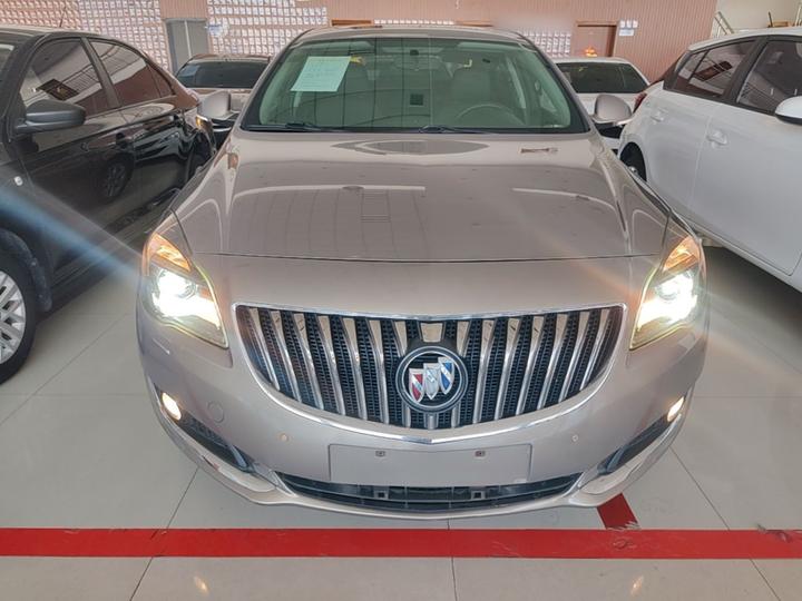 Regal 2015 1.6T Leading Tech photo 2
