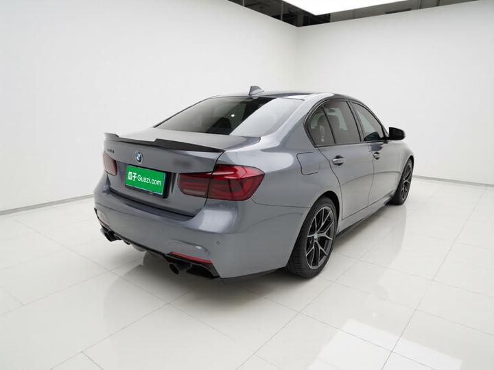 3 Series 2018 320i M Sport photo 4
