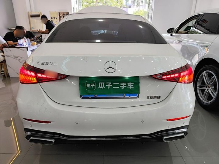 C-Class 2026 C 260 L Sport photo 3