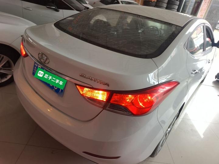 Elantra 2015 1.6L AT Leading photo 4