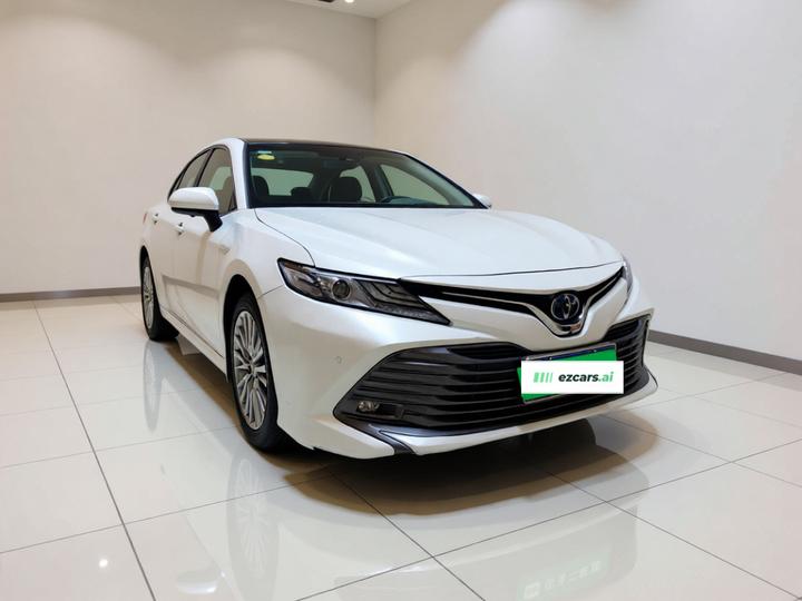 Camry 2018 Hybrid 2.5HG Luxury photo 3