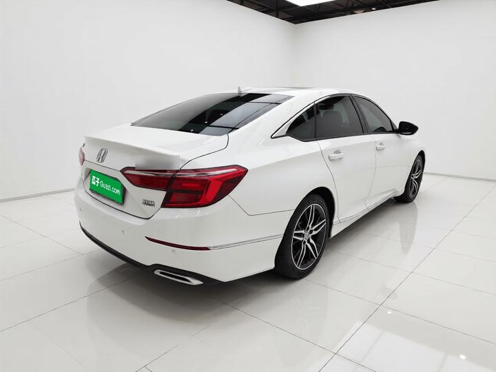 2022 260TURBO photo 6