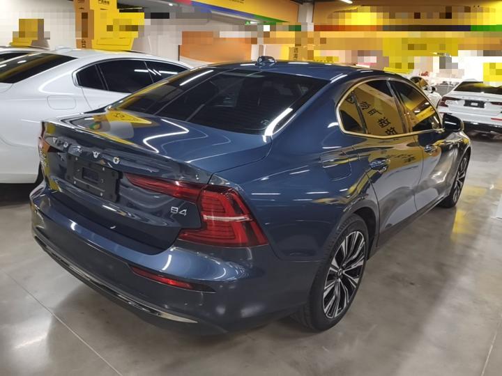 S60 2023 B4 Luxury photo 4