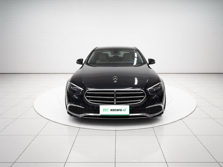 E-Class 2021 Facelift E 260 L photo 2